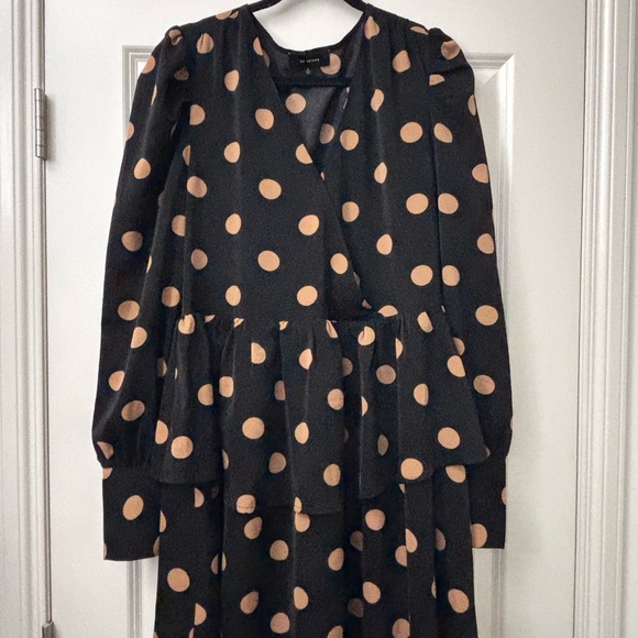 En Saison Black and Tan Polka Dot Long Sleeve Dress - Picture 9 of 14